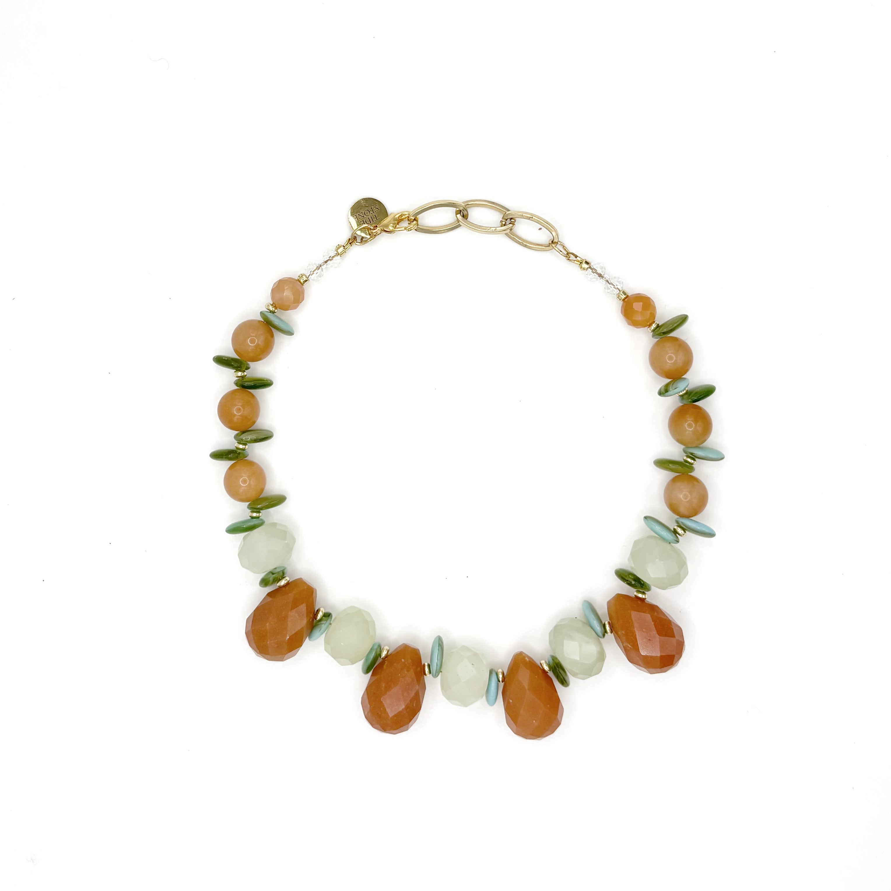Collar Poncha – TideStone, collar artesanal de piedra luna naranja melocotón y cuarzo verde agua hecho a mano en España