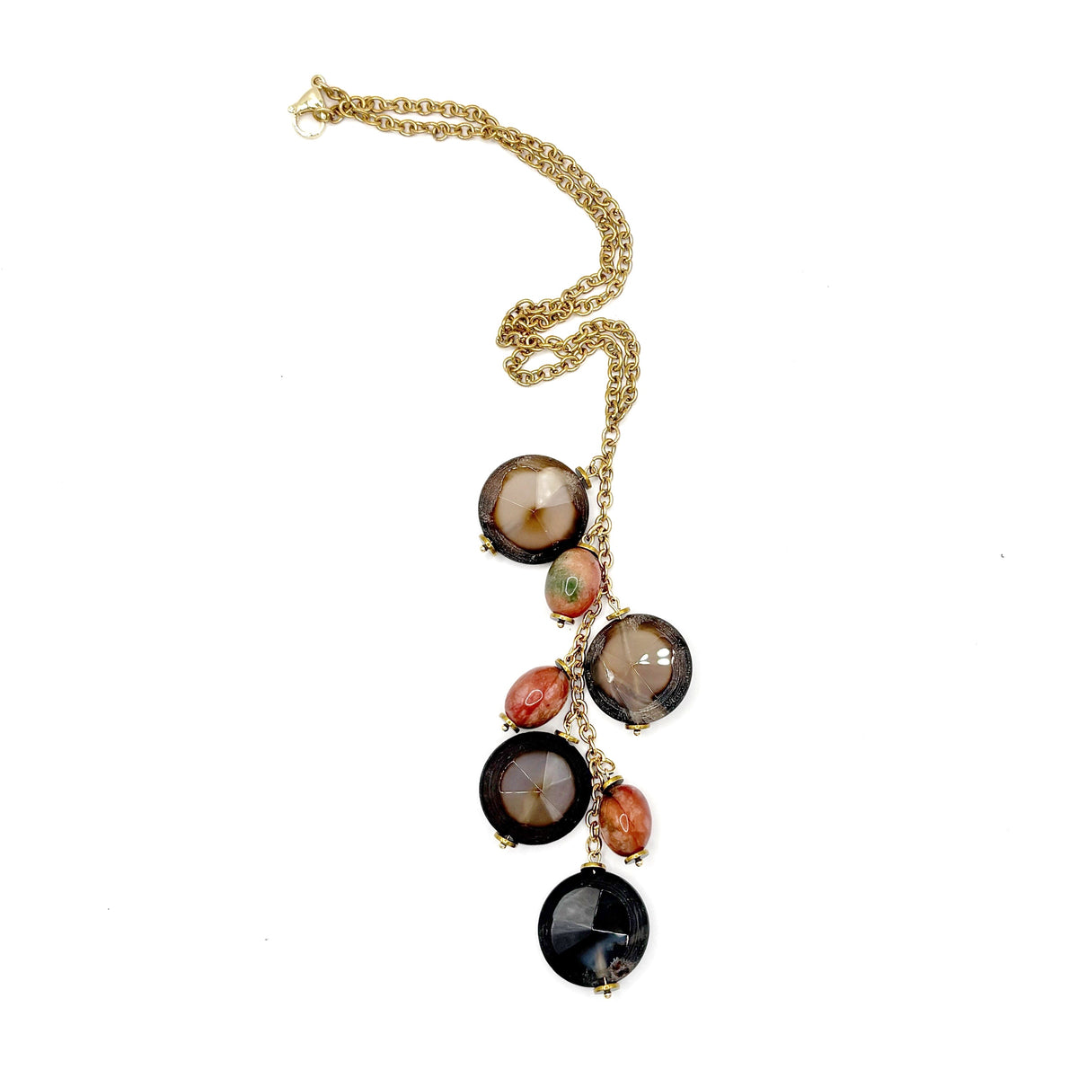 Collar Racimo con cascada de discos de ágata y cuentas de jade sobre cadena de acero inoxidable dorado, hecho a mano – TideStone